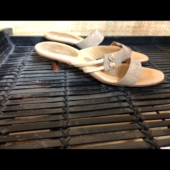 Tommy Bahama Shoes - Tommy Bahama, baby heel slide shoe